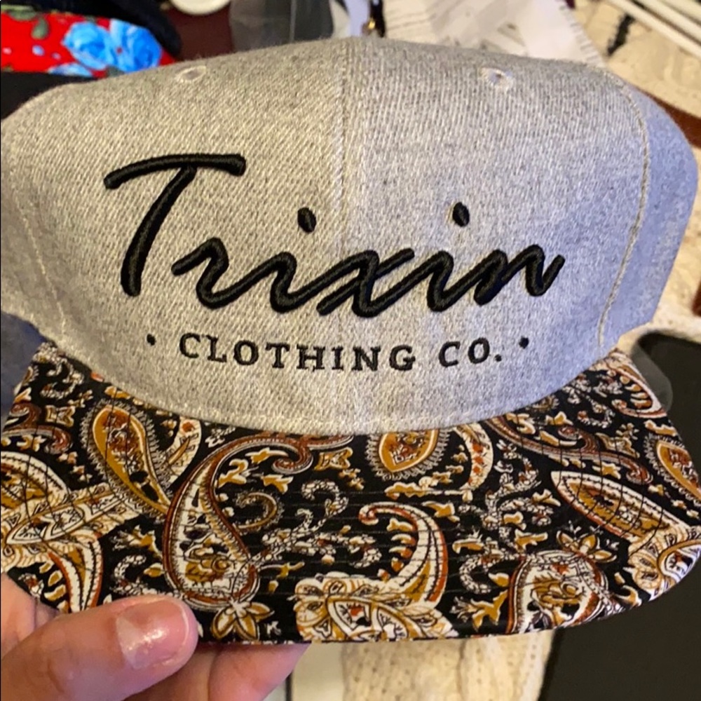 Trixin Hat